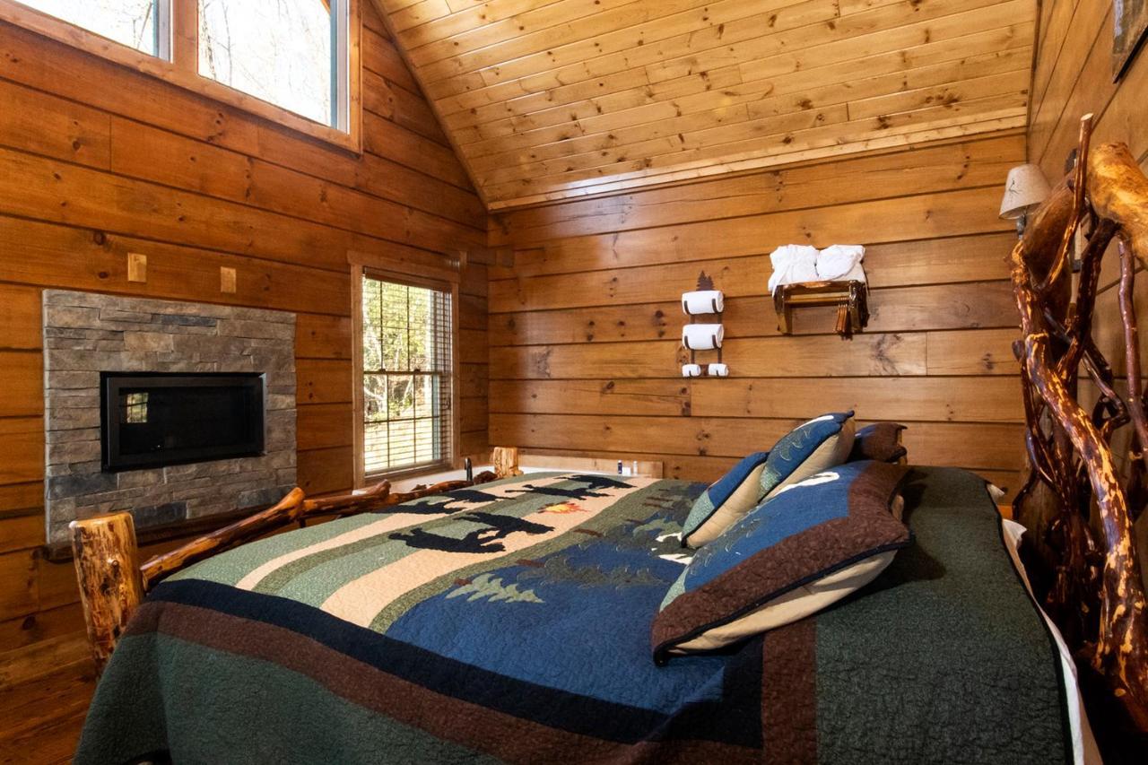 Cherokee Mountain Cabins, Llc Topton Exterior photo