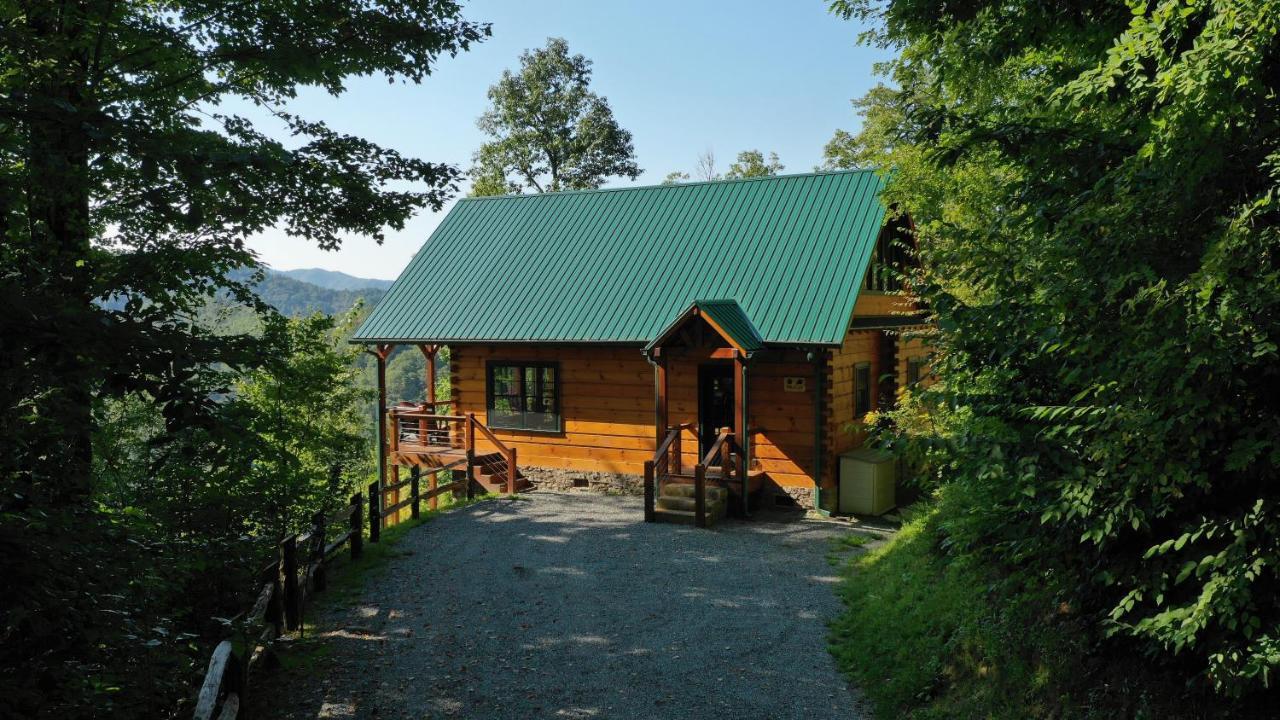 Cherokee Mountain Cabins, Llc Topton Exterior photo