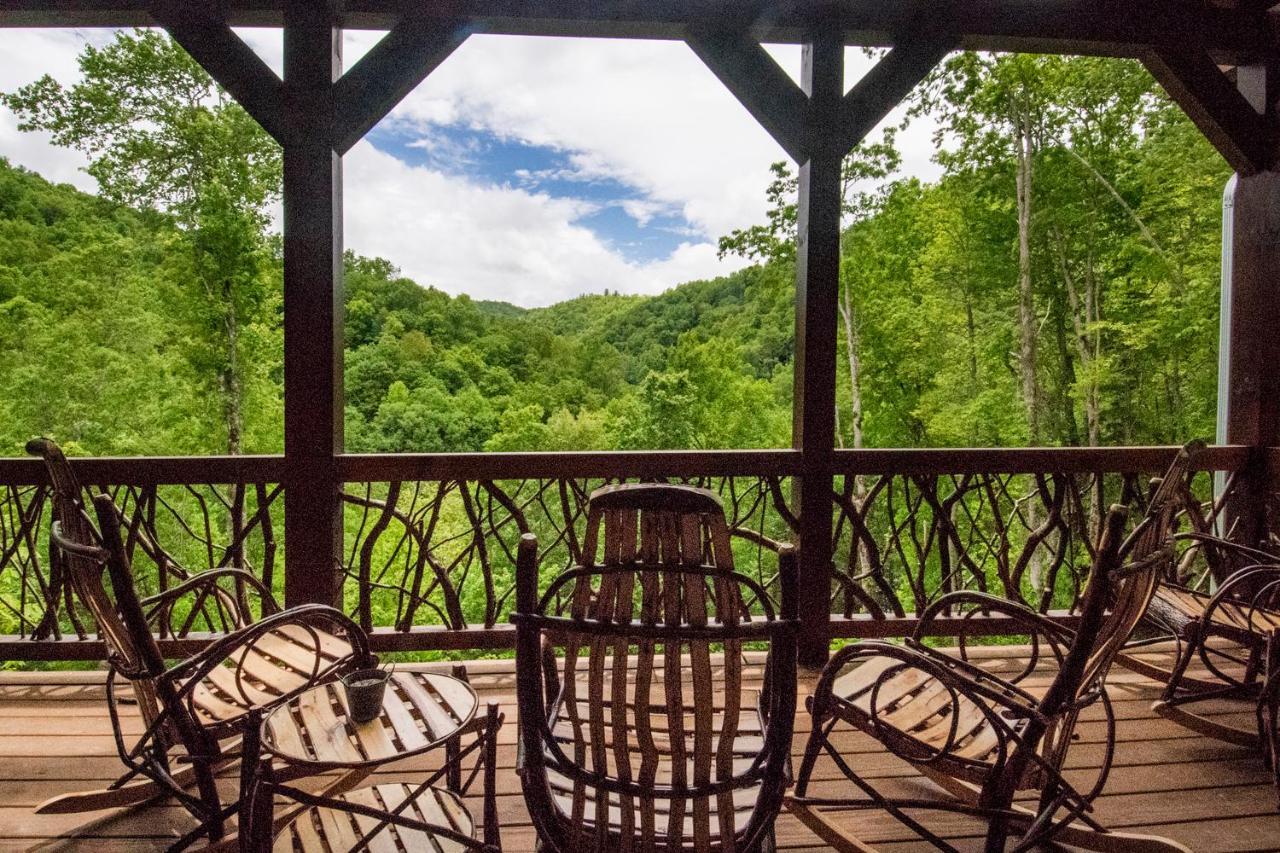 Cherokee Mountain Cabins, Llc Topton Exterior photo