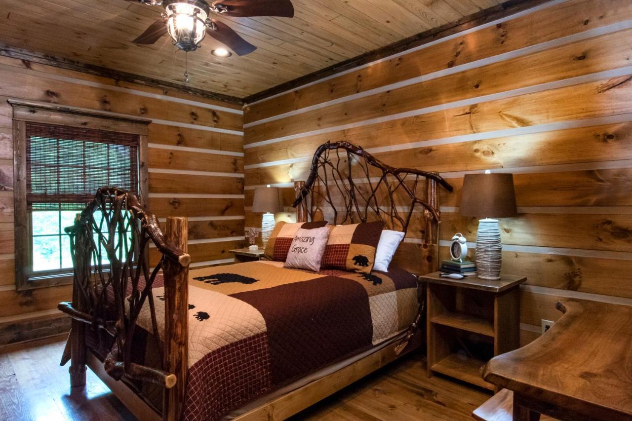 Cherokee Mountain Cabins, Llc Topton Exterior photo
