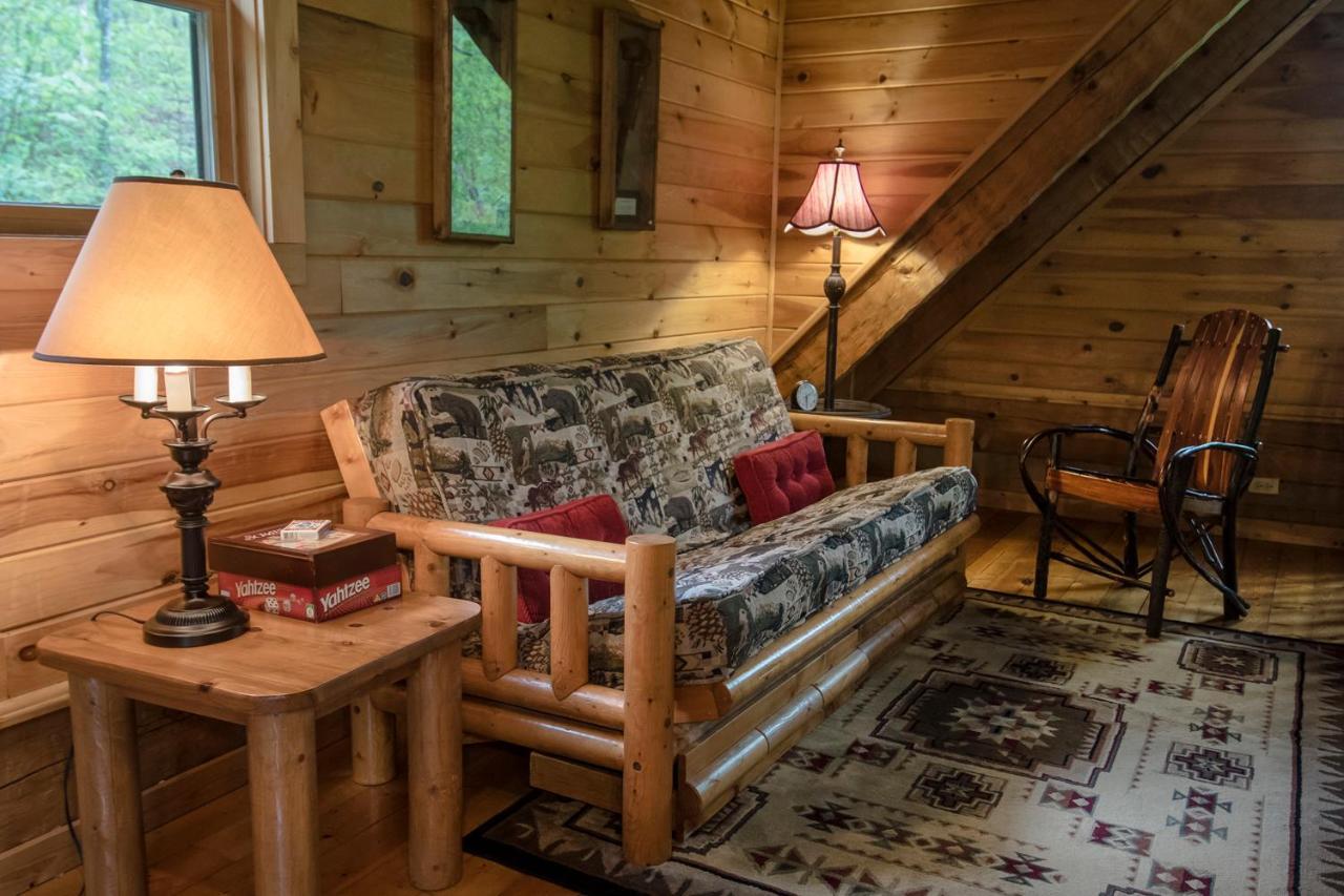 Cherokee Mountain Cabins, Llc Topton Exterior photo