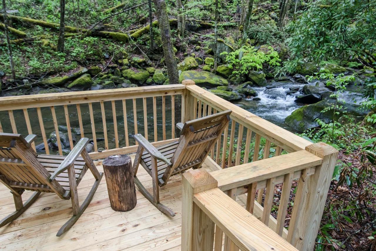 Cherokee Mountain Cabins, Llc Topton Exterior photo