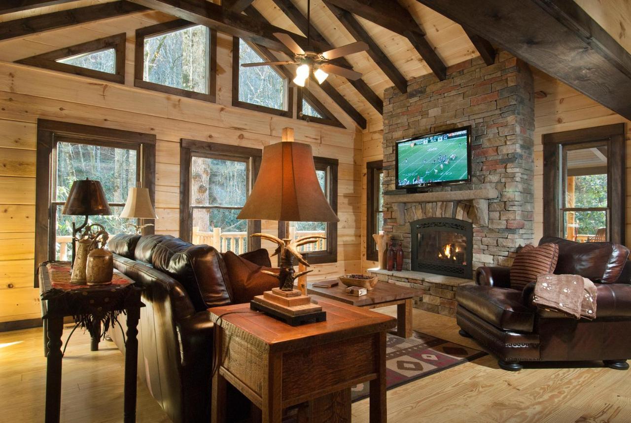 Cherokee Mountain Cabins, Llc Topton Exterior photo