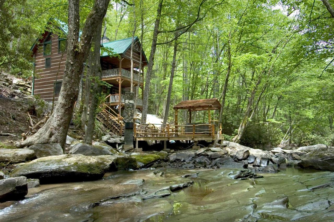 Cherokee Mountain Cabins, Llc Topton Exterior photo